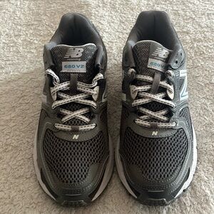 Never worn new balance sneakers